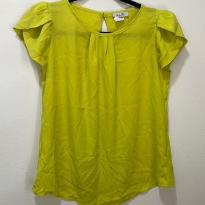April/ cute bright summer color blouse ~Small